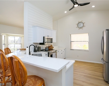 1394 Monarch Circle - Photo Thumbnail 16