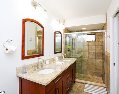 1394 Monarch Circle - Photo Thumbnail 31