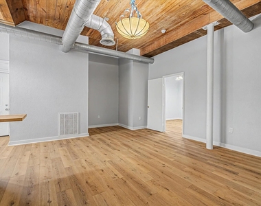 1827 Avenue O Street - Photo Thumbnail 8