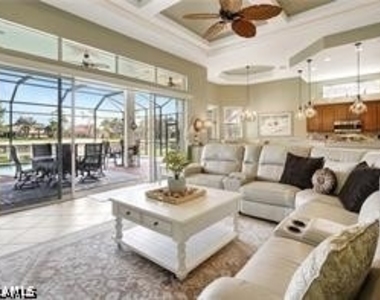 7636 Sussex Court - Photo Thumbnail 7
