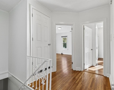 164 Washington - Photo Thumbnail 17