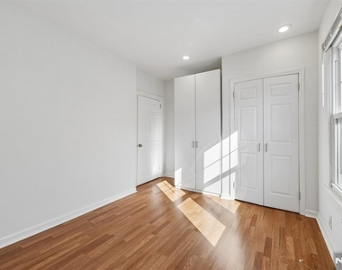 164 Washington - Photo Thumbnail 20