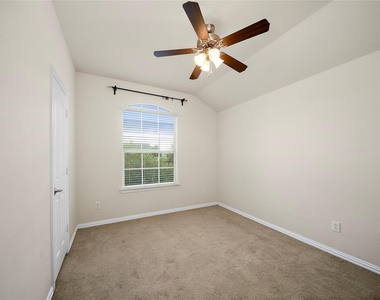 2910 Lakecrest Ridge Drive - Photo Thumbnail 23