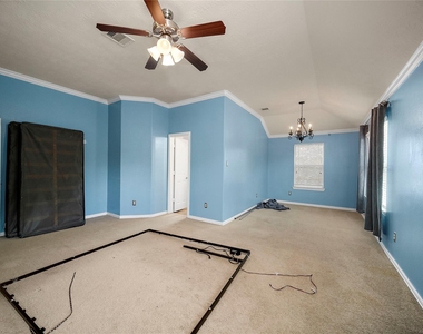 2910 Lakecrest Ridge Drive - Photo Thumbnail 20