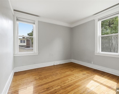 126 Wildwood - Photo Thumbnail 12