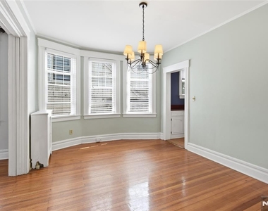 126 Wildwood - Photo Thumbnail 6