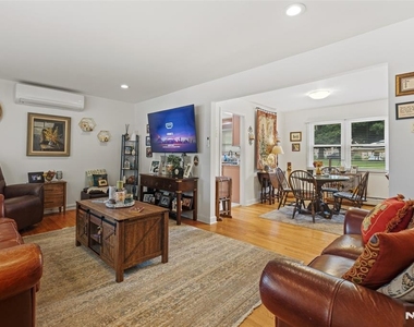326 Ramapo Valley - Photo Thumbnail 3