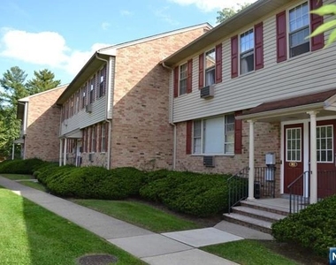 71a Hawthorne - Photo Thumbnail 7