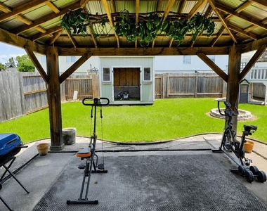 29122 Foxingham Circle - Photo Thumbnail 20