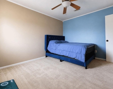 29122 Foxingham Circle - Photo Thumbnail 14