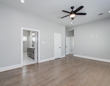 2407 Anita Street - Photo Thumbnail 21