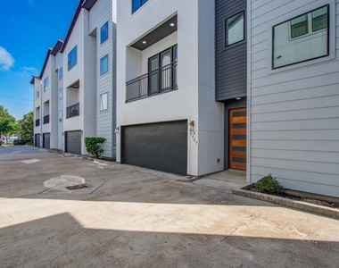 2407 Anita Street - Photo Thumbnail 27