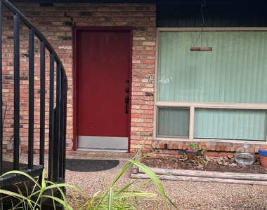 1849 Marshall Street - Photo Thumbnail 6