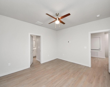 7334 Leighton Meadow Lane - Photo Thumbnail 28