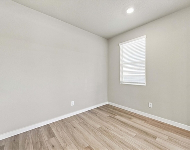 4109 Good Vineyard Lane - Photo Thumbnail 9