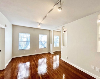 4021 Mandell Street - Photo Thumbnail 5