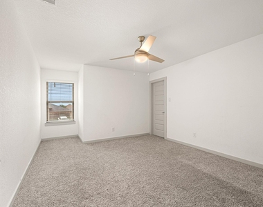 3539 Gore Creek Drive - Photo Thumbnail 25