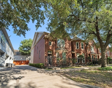 90 Mcgowen St - Photo Thumbnail 1