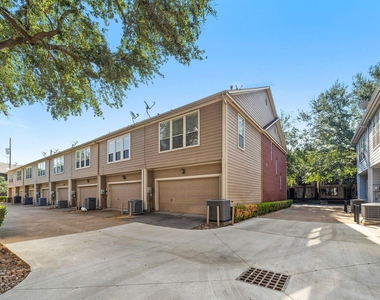 90 Mcgowen St - Photo Thumbnail 21