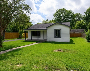 6811 Mike Street - Photo Thumbnail 1
