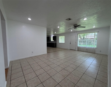 9911 Cardinal Street - Photo Thumbnail 4