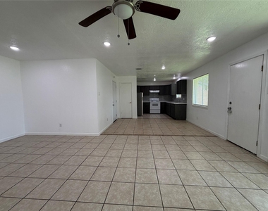 9911 Cardinal Street - Photo Thumbnail 5