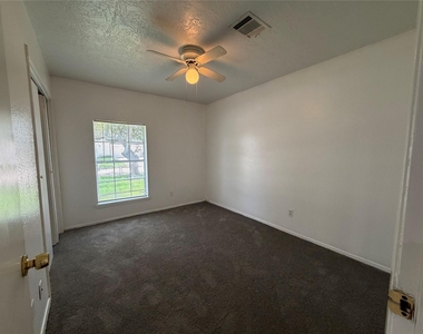9911 Cardinal Street - Photo Thumbnail 20