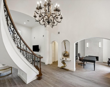906 Peachwood Bend Drive - Photo Thumbnail 10