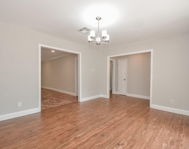 8910 Reamer Street - Photo Thumbnail 15