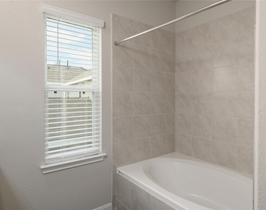 22210 Regal Heights Lane - Photo Thumbnail 11