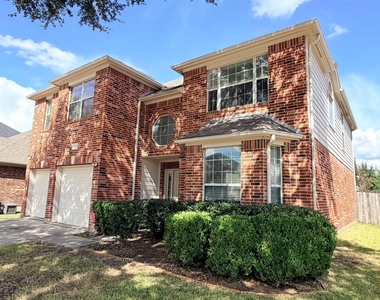 3019 Acacia Fair Lane - Photo Thumbnail 2
