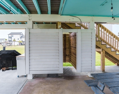 23011 Camino Street - Photo Thumbnail 20