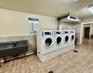 2601 Bellefontaine St - Photo Thumbnail 18