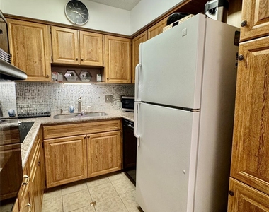 2601 Bellefontaine St - Photo Thumbnail 9