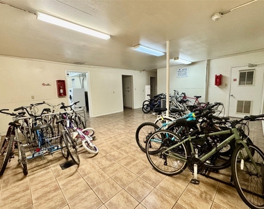 2601 Bellefontaine St - Photo Thumbnail 19