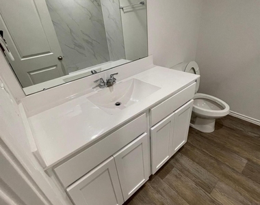 3111 Magnolia Blossom Ln - Photo Thumbnail 8