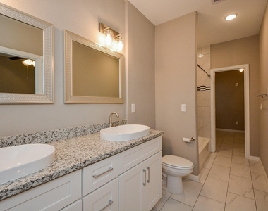 3712 Easy Street - Photo Thumbnail 23