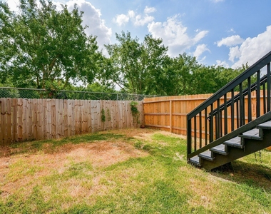 3712 Easy Street - Photo Thumbnail 29