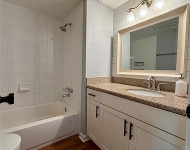 5005 Georgi Lane - Photo Thumbnail 10
