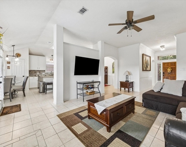 18814 Deer Key Circle - Photo Thumbnail 6