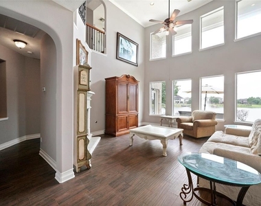 1514 Crystal Meadow Place - Photo Thumbnail 5