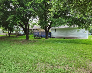 6922 Gentle Breeze Drive - Photo Thumbnail 33
