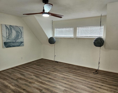6922 Gentle Breeze Drive - Photo Thumbnail 19