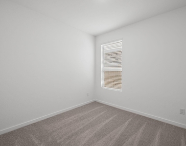 13111 Pine Trace Street - Photo Thumbnail 12