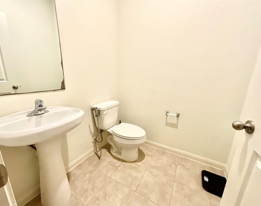 175 Emma Rose Drive - Photo Thumbnail 14