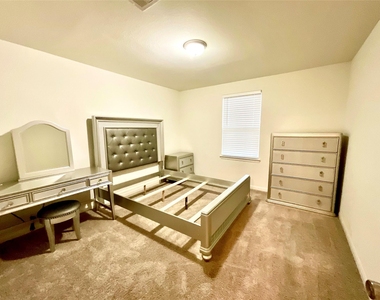 175 Emma Rose Drive - Photo Thumbnail 19
