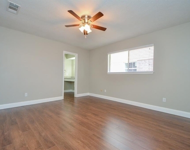 13326 Pantano Drive - Photo Thumbnail 18