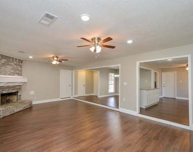 13326 Pantano Drive - Photo Thumbnail 3