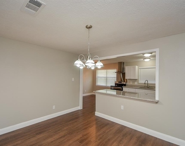 13326 Pantano Drive - Photo Thumbnail 16