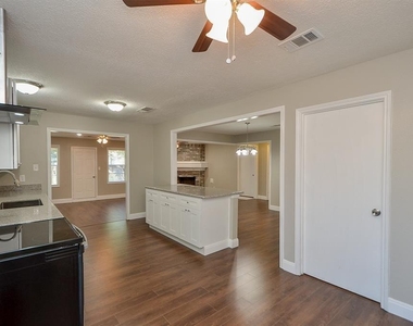 13326 Pantano Drive - Photo Thumbnail 13